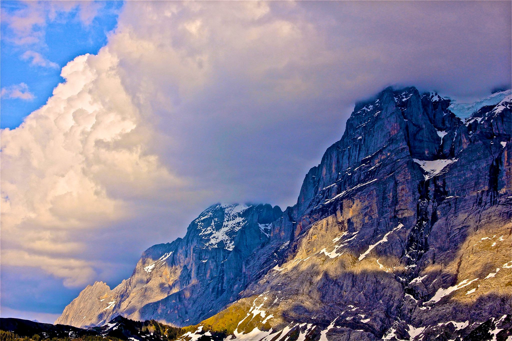 Clouds and Alpine Sun - Lakeview Photography